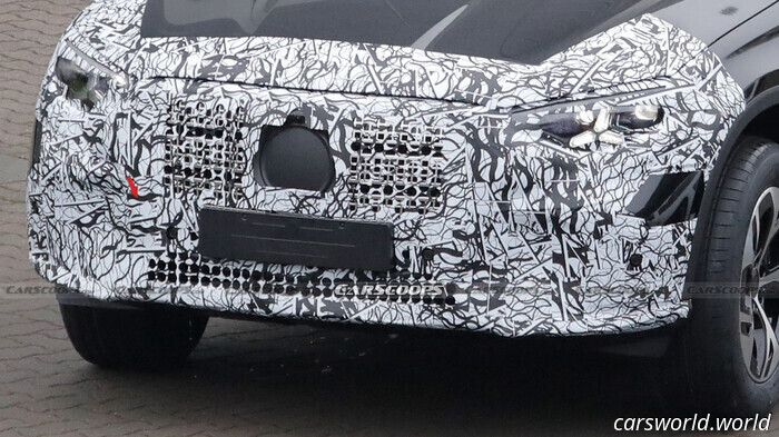 Mercedes dà alla GLC a benzina, sia nella versione SUV che in quella coupé, una griglia più grande per sfidare le auto elettriche | Carscoops